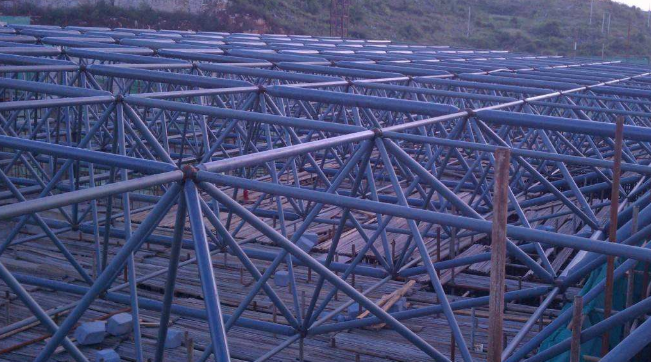 尚志概述网架加工中对钢材的质量的过细恳求